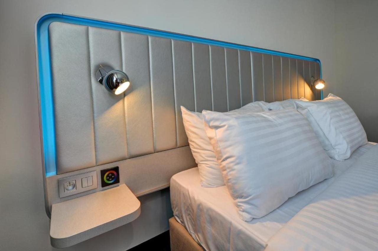 Park By Radisson Danube Hotel 4*